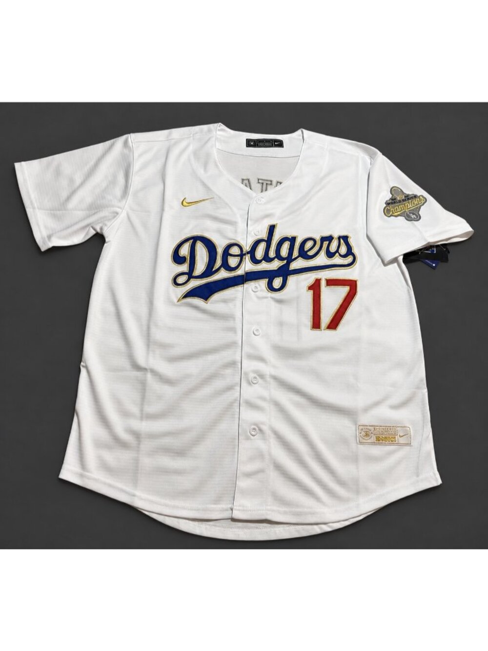 Los Angeles Dodgers Shohei Ohtani #17 Jersey Medium White World Series 2025 NWT